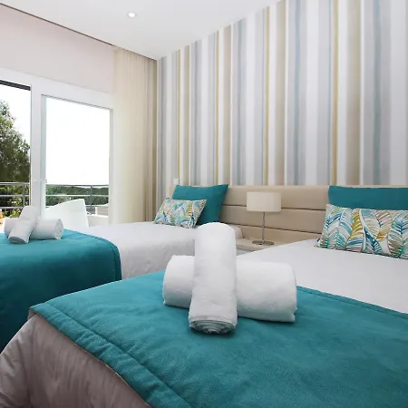 Villa Bonita Brenda By Algarve Vacation