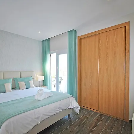 Villa Bonita Brenda By Algarve Vacation *