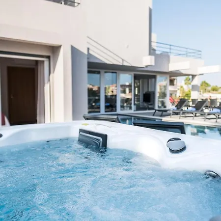 Villa Bonita Brenda By Algarve Vacation